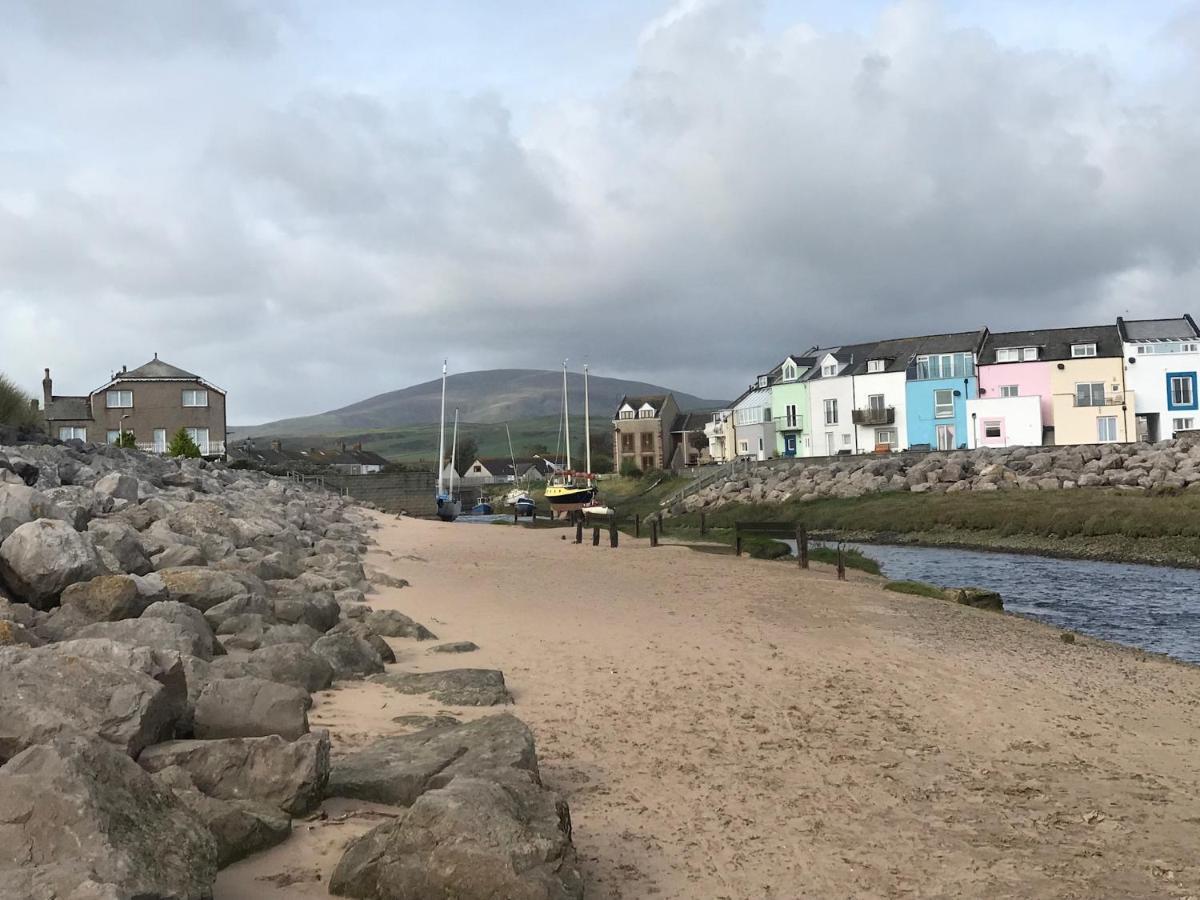 Вилла Combe-N-Sea Haverigg Экстерьер фото