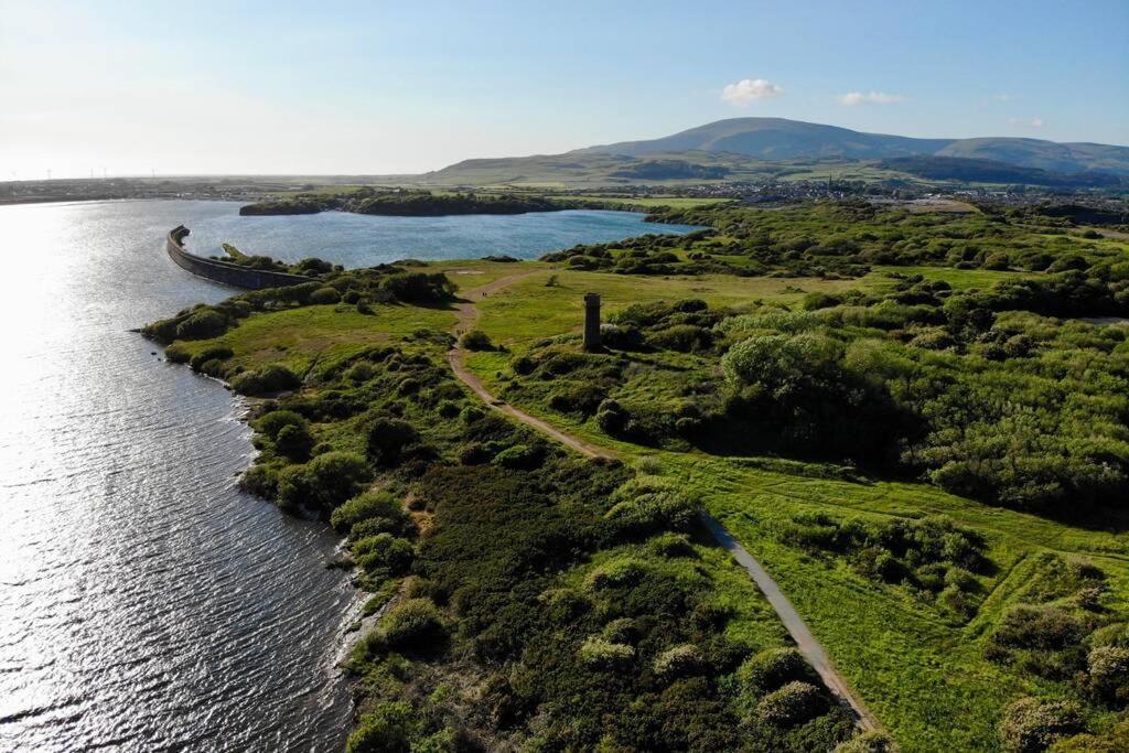 Вилла Combe-N-Sea Haverigg Экстерьер фото